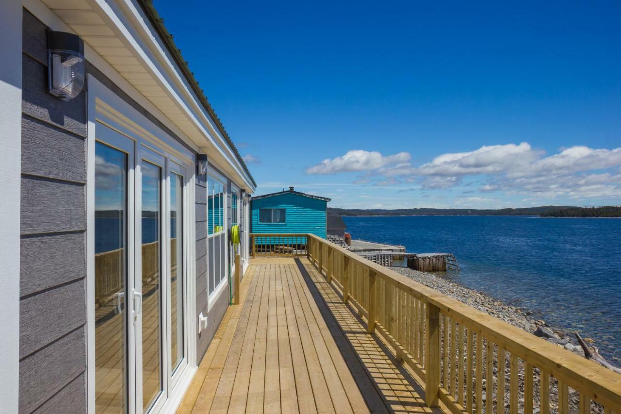A Wave From It All Port Saunders Exterior photo