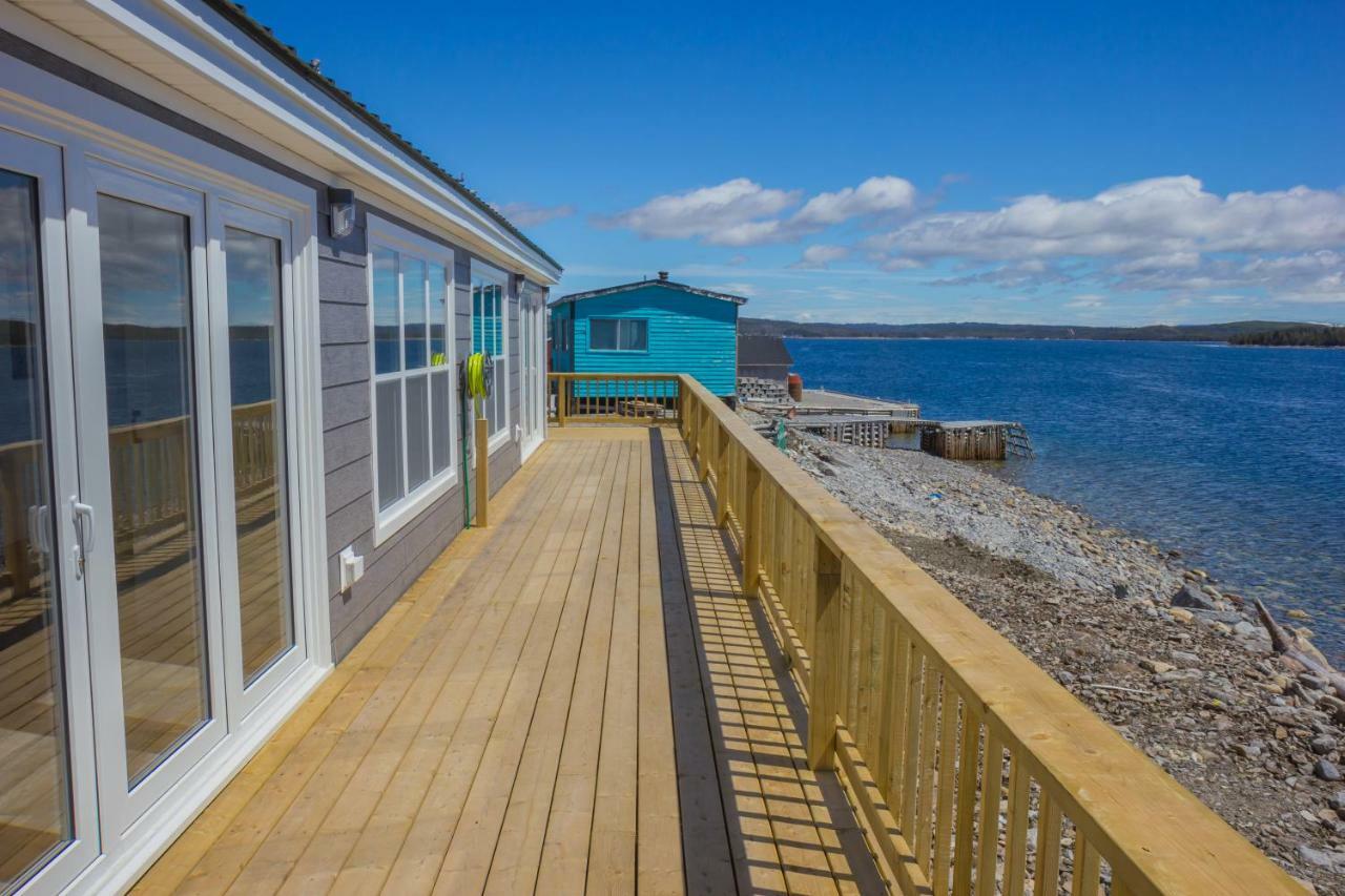 A Wave From It All Port Saunders Exterior photo